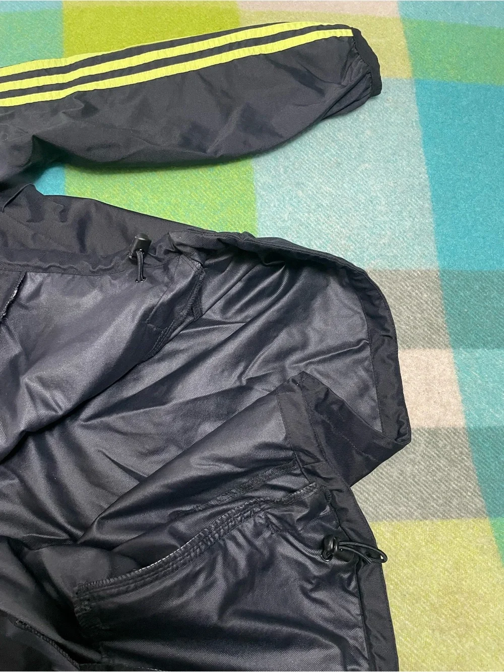 adidas lightweight windbreaker